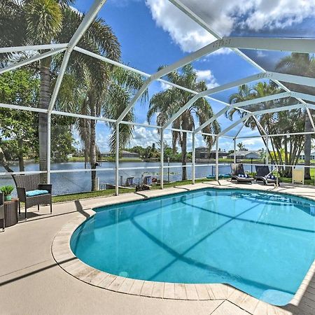 Pet-Friendly Escape With Dock And Kayaks In Cape Coral Βίλα Εξωτερικό φωτογραφία