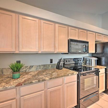 Pet-Friendly Escape With Dock And Kayaks In Cape Coral Βίλα Εξωτερικό φωτογραφία